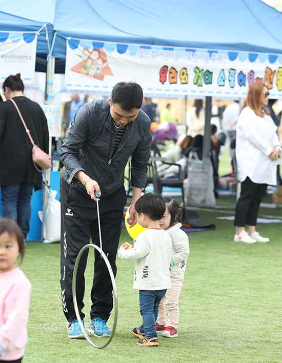 화성시가 향남2신도시 화합공원에서 화성시 어린이날 가족 한마음 축제ⓒ경기타임스
