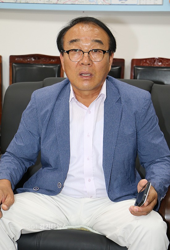 우정읍 이장단협의회 김국진(61, 호곡리 이장) 회장ⓒ경기타임스