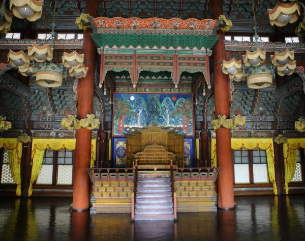 ▲ 세계유산 창덕궁의 으뜸 전각‘인정전’내부관람