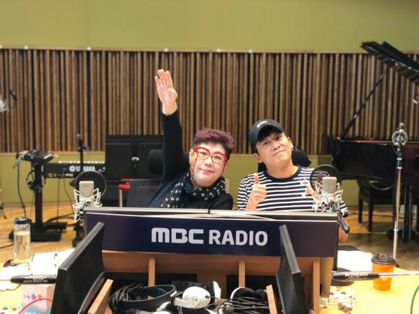 ▲ "MBC 라디오-여성시대 양희은, 서경석입니다" 스페셜 MC로 홍경민 출격...서경석과 함께한 군생활 되살려 맛깔나는 ‘남성시대’ 선보일 것!