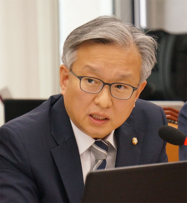 더불어민주당 권칠승의원