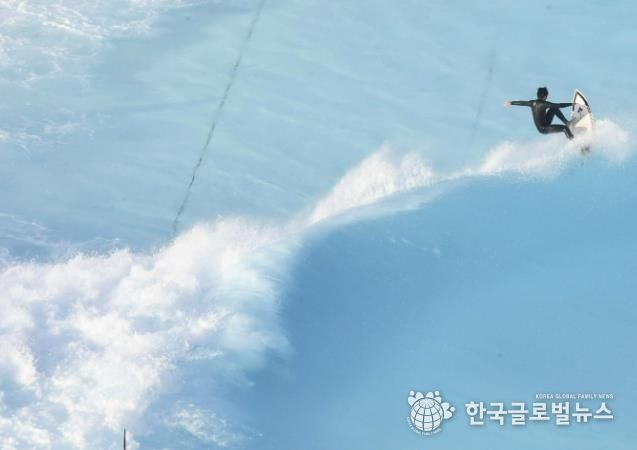 지난 20203년 거북섬 웨이브파크에서 열린 WSL 시흥코리아오픈 퀄리파잉 시리즈 3,000포인트 대회