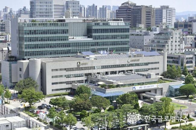 수원시청사