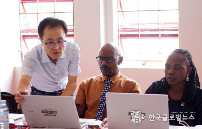 우간다공화국 교사 대상 현지 연수