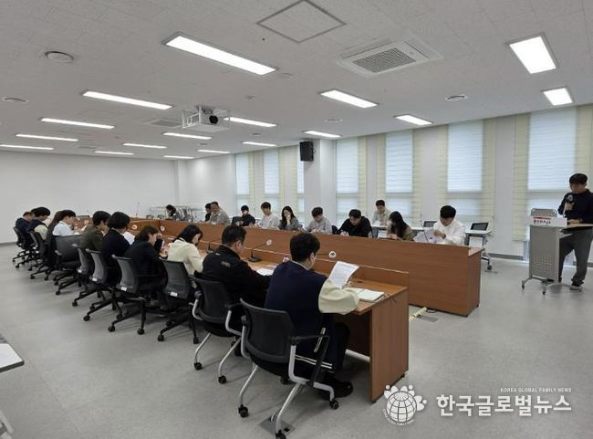 용인특례시는 23일 '감사 결과 및 개선방안 설명회'를 개최했다