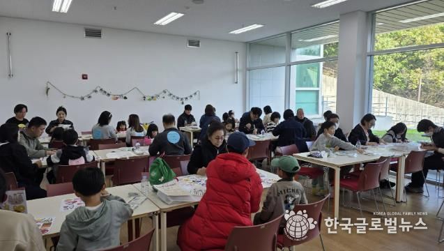 양평도서관, ‘하반기 독서 웰니스 프로나만의 굿즈 만들기 체험그램’ 성료