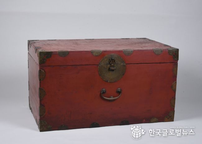 주칠쌍함 보존처리 후