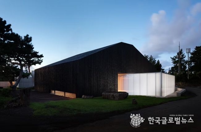 우수건축물 답사 예정지 - 검은집 미술관(출처 : 건축사사무소 애니텍쳐)