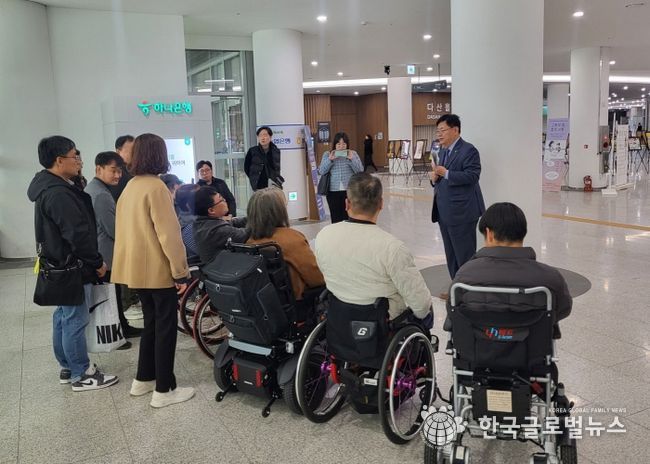 이선구 의원, 복지예산 축소 문제 현장과 논의