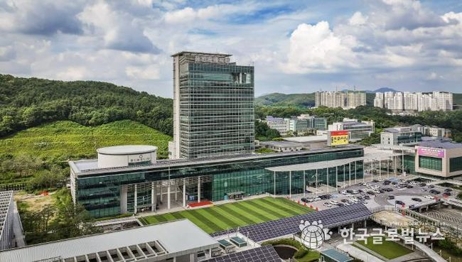 용인특례시청사 전경