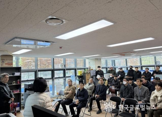 안양시가 사용자 및 전문가 등과 함께 부흥동 행정복지센터 공사 현장 예비준공검사를 실시했다