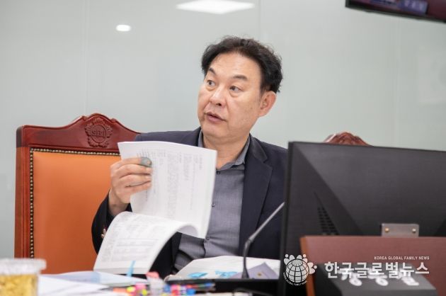 경기도의회 강웅철 의원