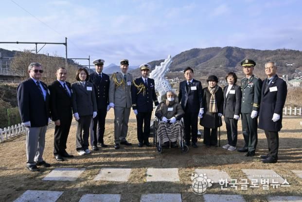 양평군수, 김봉오 참전용사,유경열 여사, 주한프랑스대사관 국방무관, 국가보훈지청장 등 주요내빈