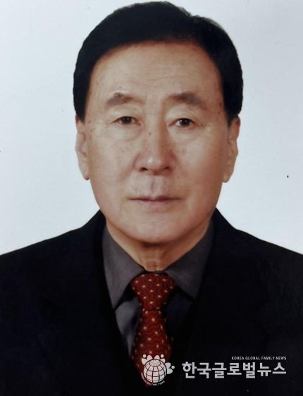 은관문화훈장 수상자(김성율 국가무형유산 수영야류 보유자)