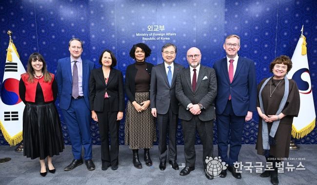 조현 외교부 장관, 영국 고위급 대표단 접견