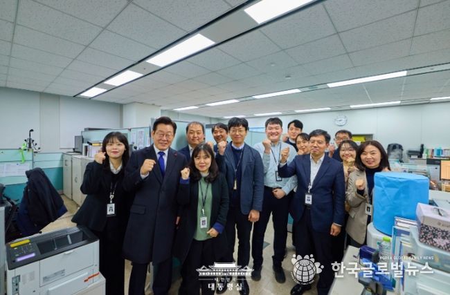 국세청 격려 방문