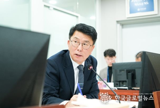 경기도의회 윤성근 의원