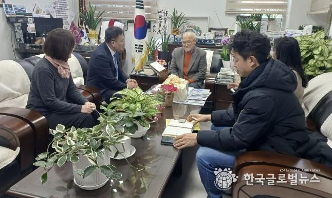 황규돈 수원시 팔달구청장, 취임 첫날 노인복지 현장 방문