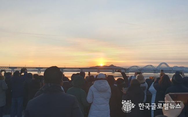 2026년 제15회 평택호 해맞이 행사 성황