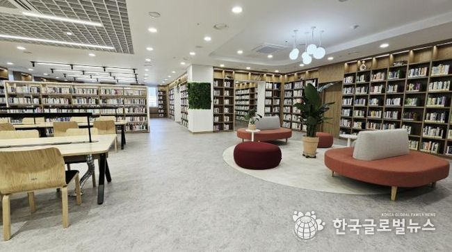 의왕시 내손도서관 문헌정보실1․2 재개관