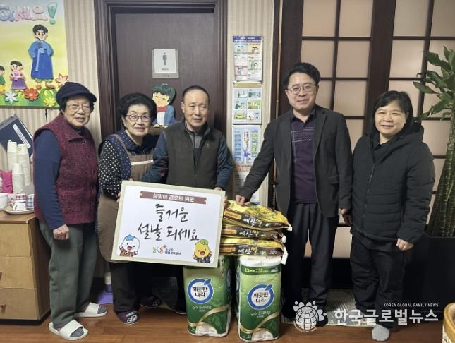 시흥시 능곡동, 설맞이 경로당 위문… 어르신 안부 살피고 현장 소통 강화