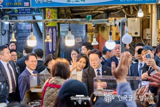 창원 반송시장 방문(청와대)