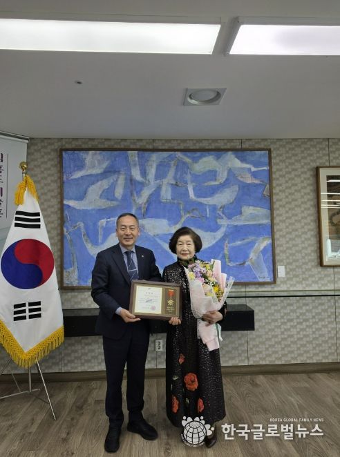 안산시, 궁중삼계탕 오경희 대표에 나눔·후원 유공자 표창