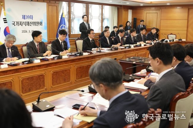 김민석 국무총리가 20일 세종대로 정부서울청사에서 열린 제39차 국가지식재산위원회를 주재하고 있다.(국무조정실)