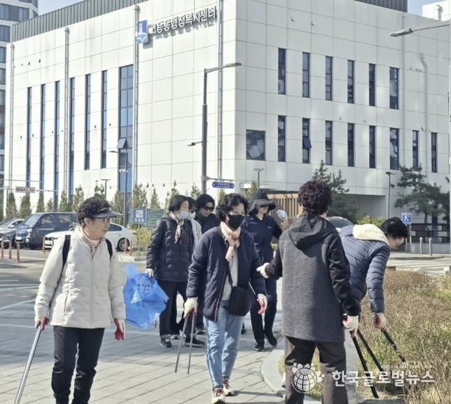 수원시 팔달구 고등동, 주민과 함께하는 '우리동네 새빛 새단장' 새봄맞이 일제 환경정비 실시