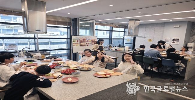 (재)군포시청소년재단 군포시청소년지역센터 송부틴터, Teen Play 요리놀이 체험 '샌드위치 만들기' 프로그램 성료