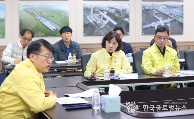 최혜민 광명시장 권한대행, 김대순 경기도 행정2부지사와 신안산선 사고 현장 점검